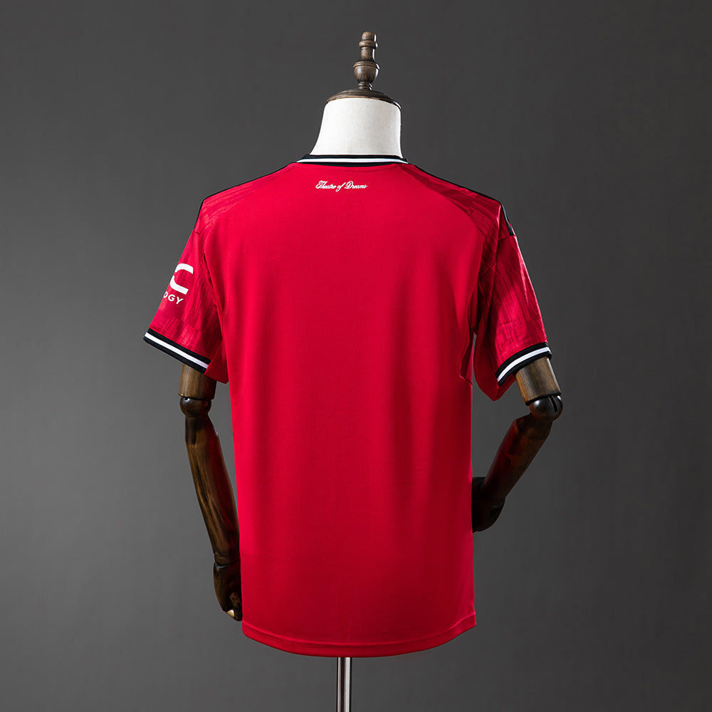 Manchester United Local 25-26