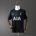Tottenham Visitante 25-26