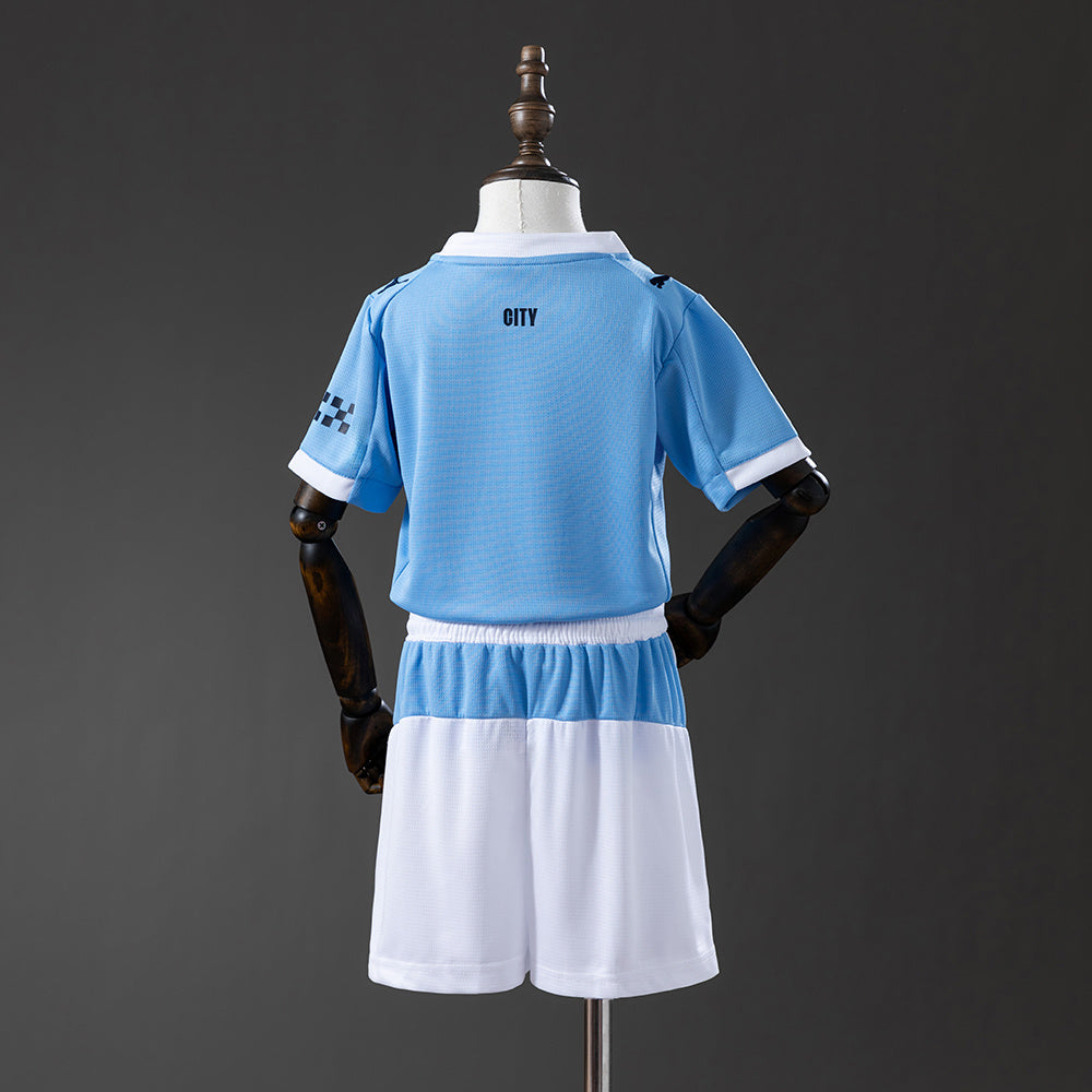 Manchester City Local 25-26 – Equipación