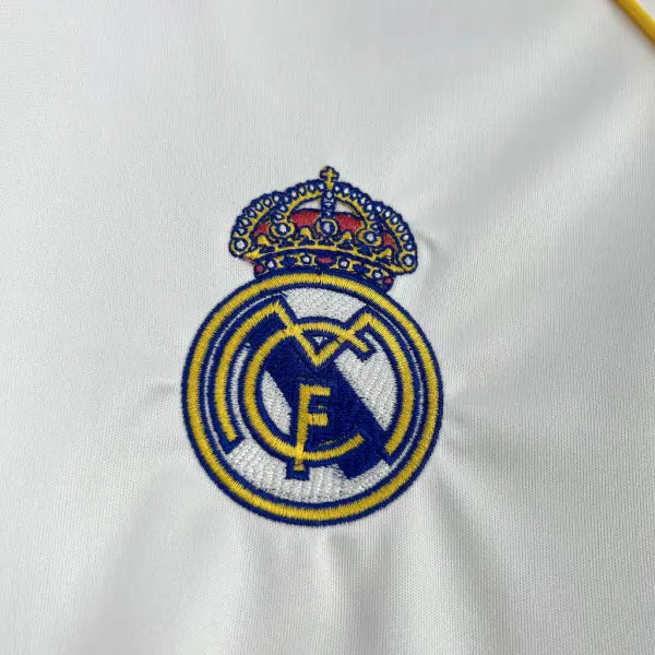 Real Madrid Local 25-26 Equipación