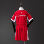 Bayern de Munich Local 25-26 – Equipación