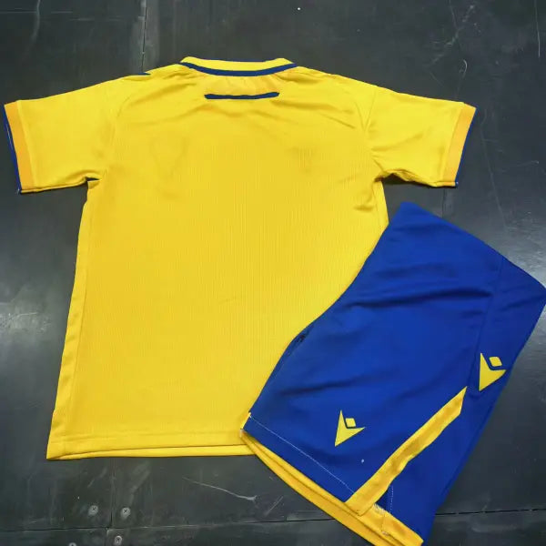 Cádiz Local 25-26 Equipación