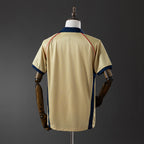 Arsenal Visitante 01-02
