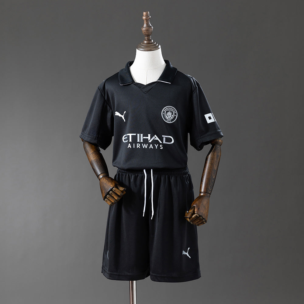 Manchester City Visitante 25-26 – Equipación
