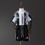 Juventus Local 25-26 – Equipación