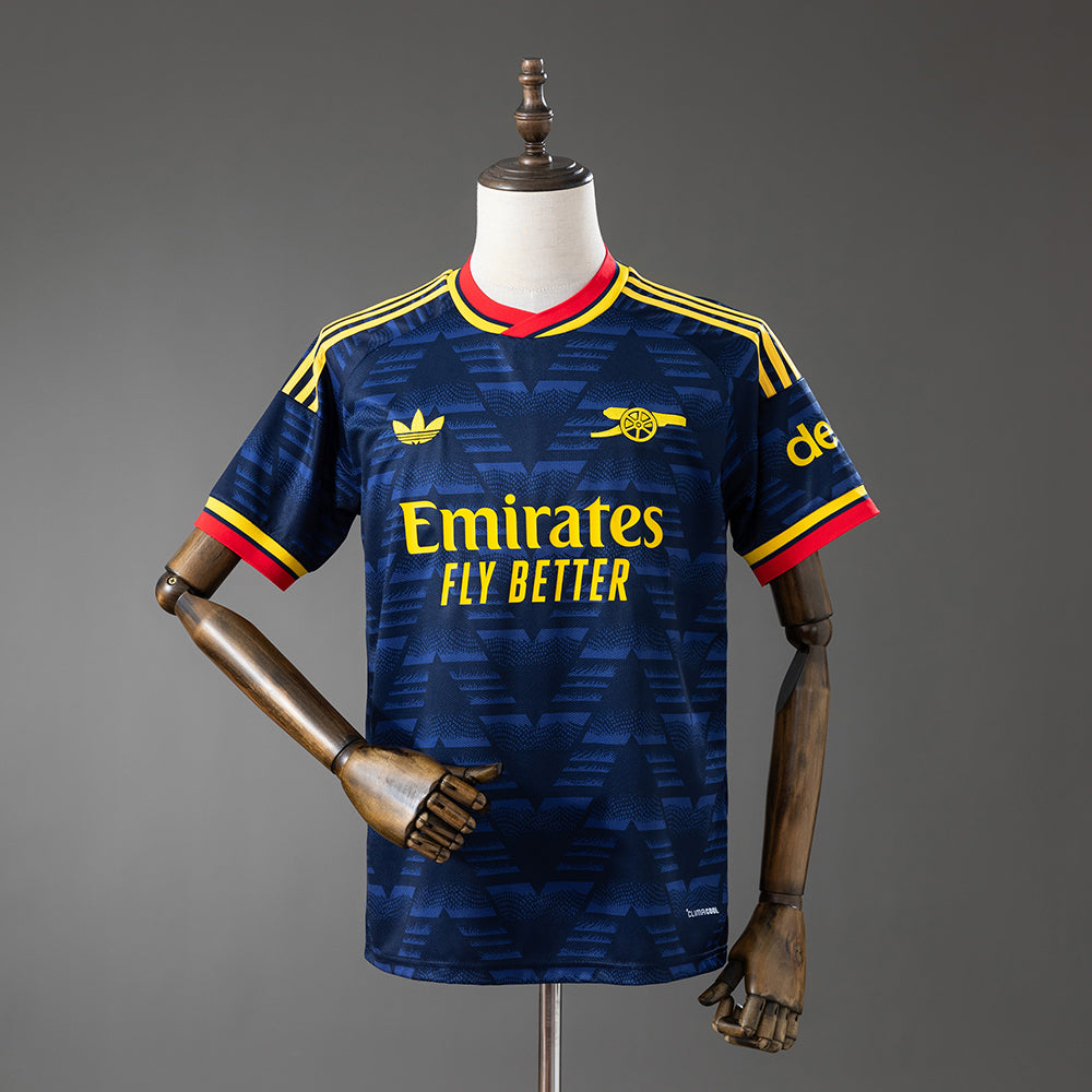 Arsenal Visitante 26-27