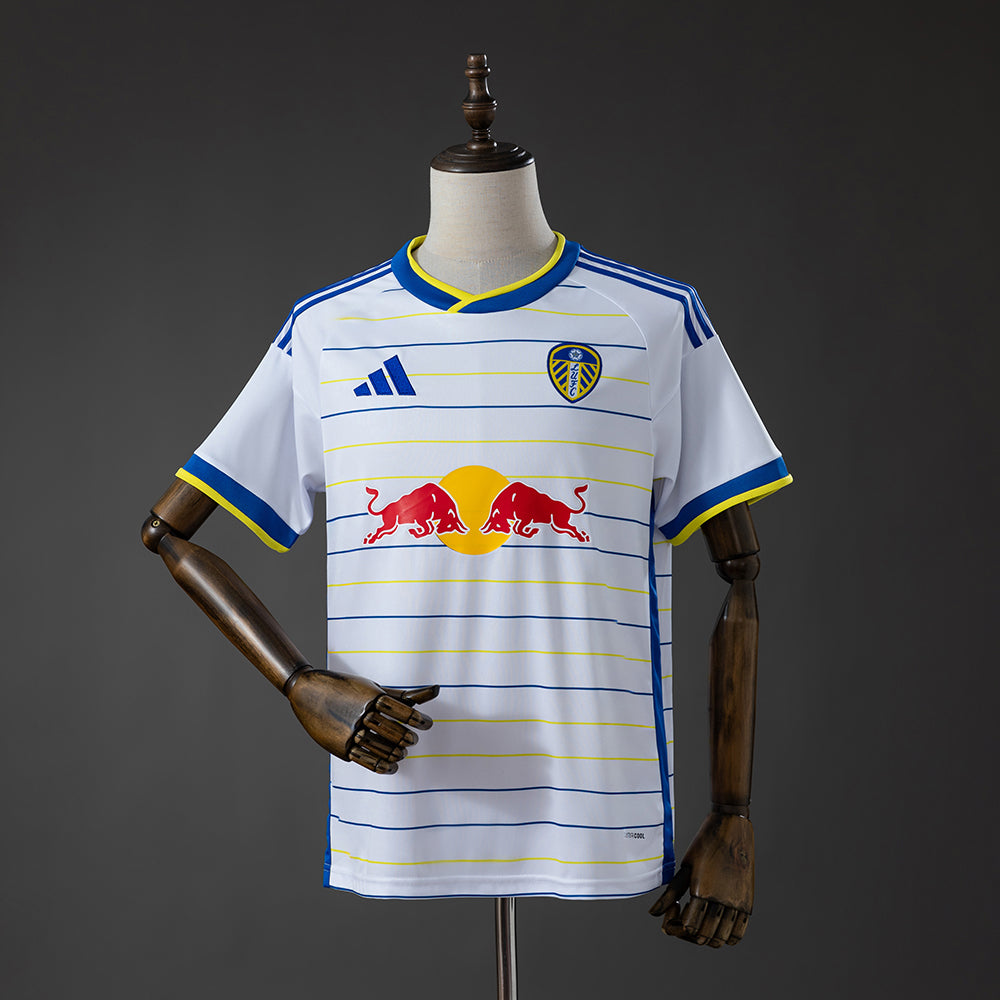 Leeds United Local 26-27