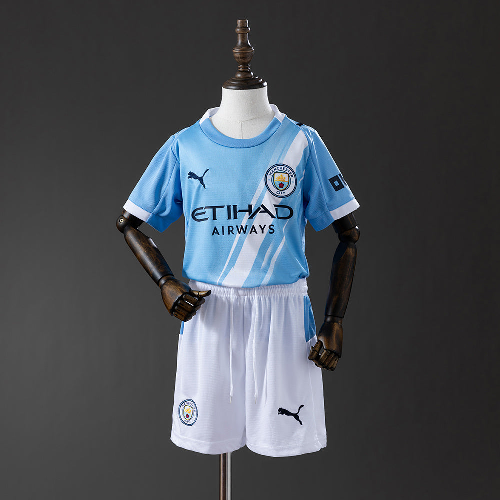 Manchester City Local 25-26 – Equipación