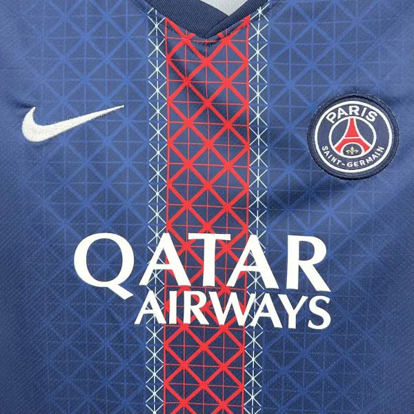 PSG Local 25-26 – Equipación