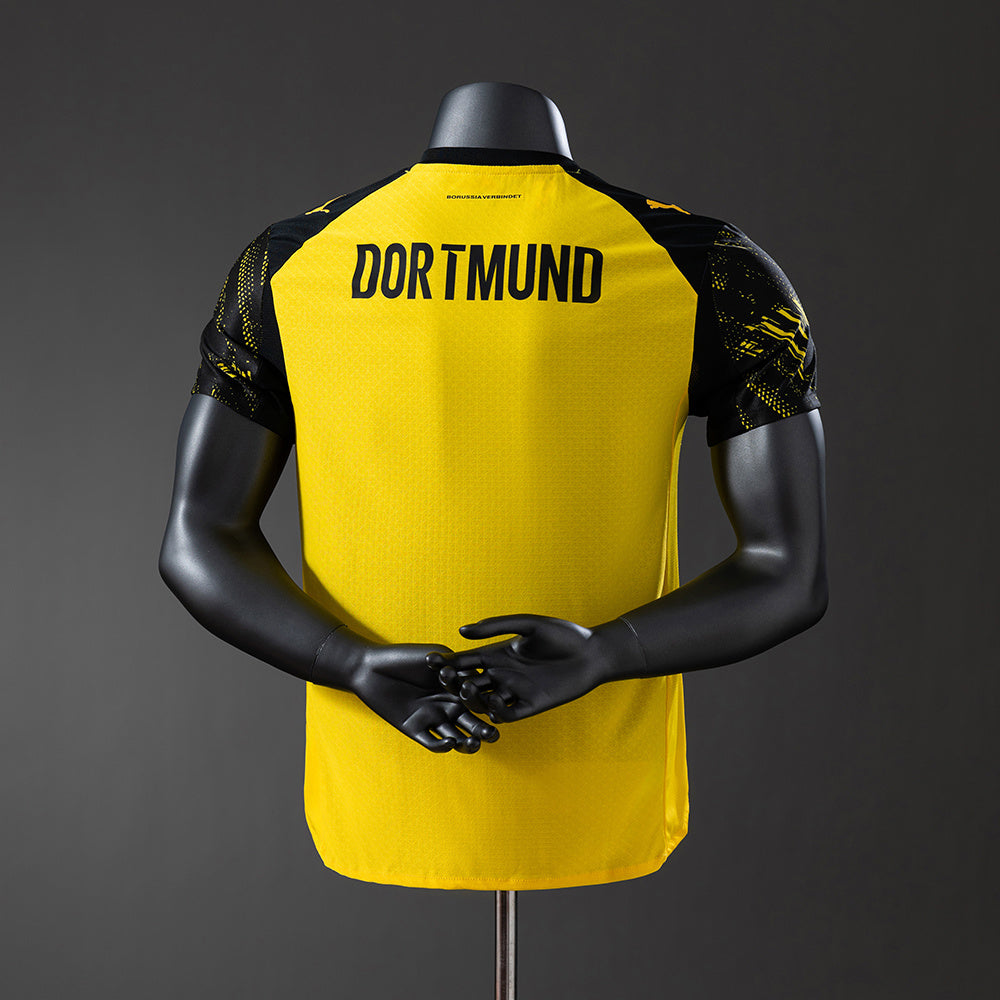Borussia Dortmund Local 25-26